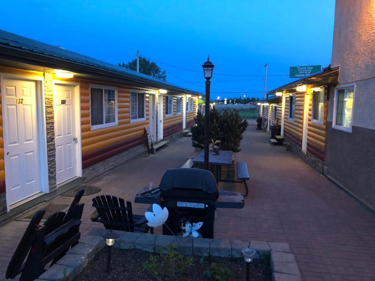 Alpine Motel Rocky Mountain House Exterior foto